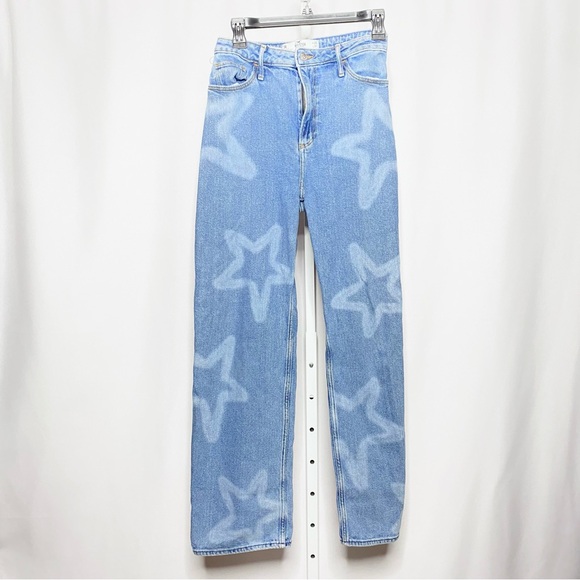 Hollister Denim - Hollister Star Print High-Waisted Jeans Light Wash • 3R/W26